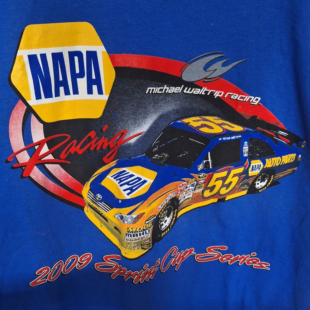 2009 Michael Waltrip Sprint Cup Series T-shirt XL